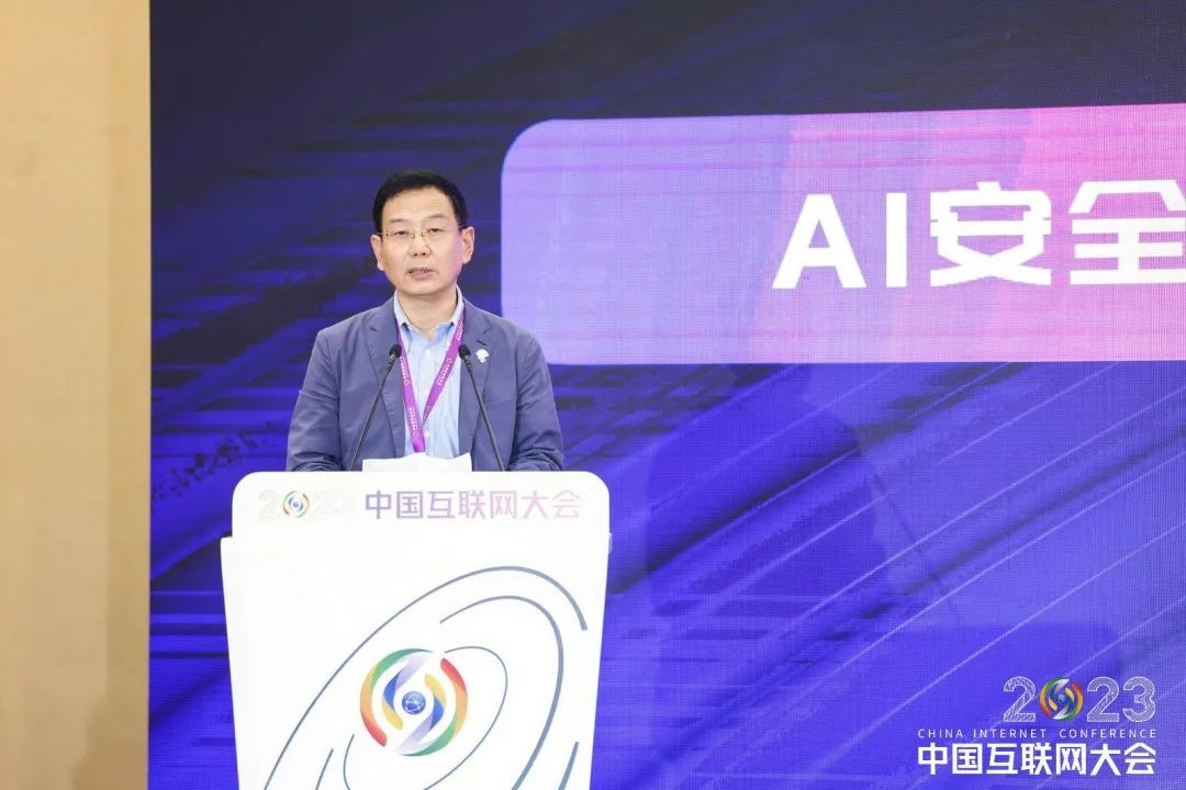 业界首次02.jpg